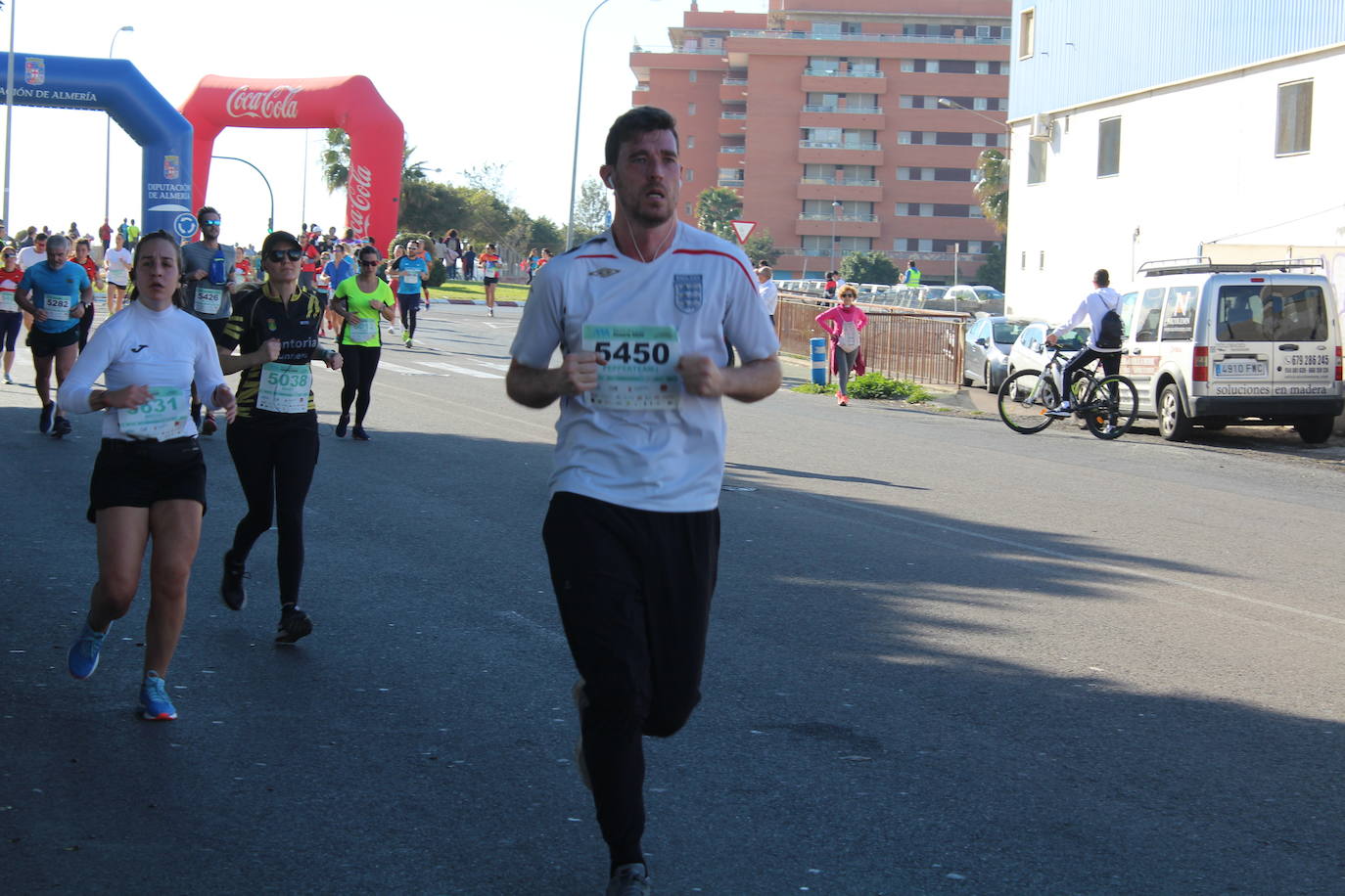 Aquí puedes verte en la carrera de este domingo si has sido uno de los participantes