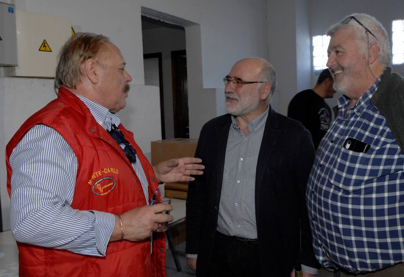 También hubo degustación del plato denominado 'atascaburras' elaborado con pimientos y tomates secos, bacalao y ajos asados, aceite y sal