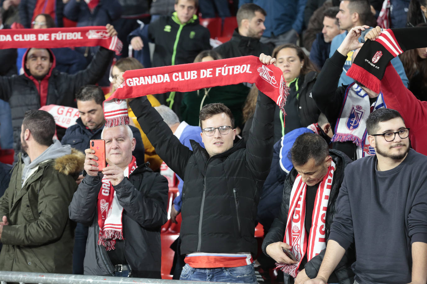 ¿Has estado en el partido entre Granada y Valencia? Aquí te puedes ver en tu localidad