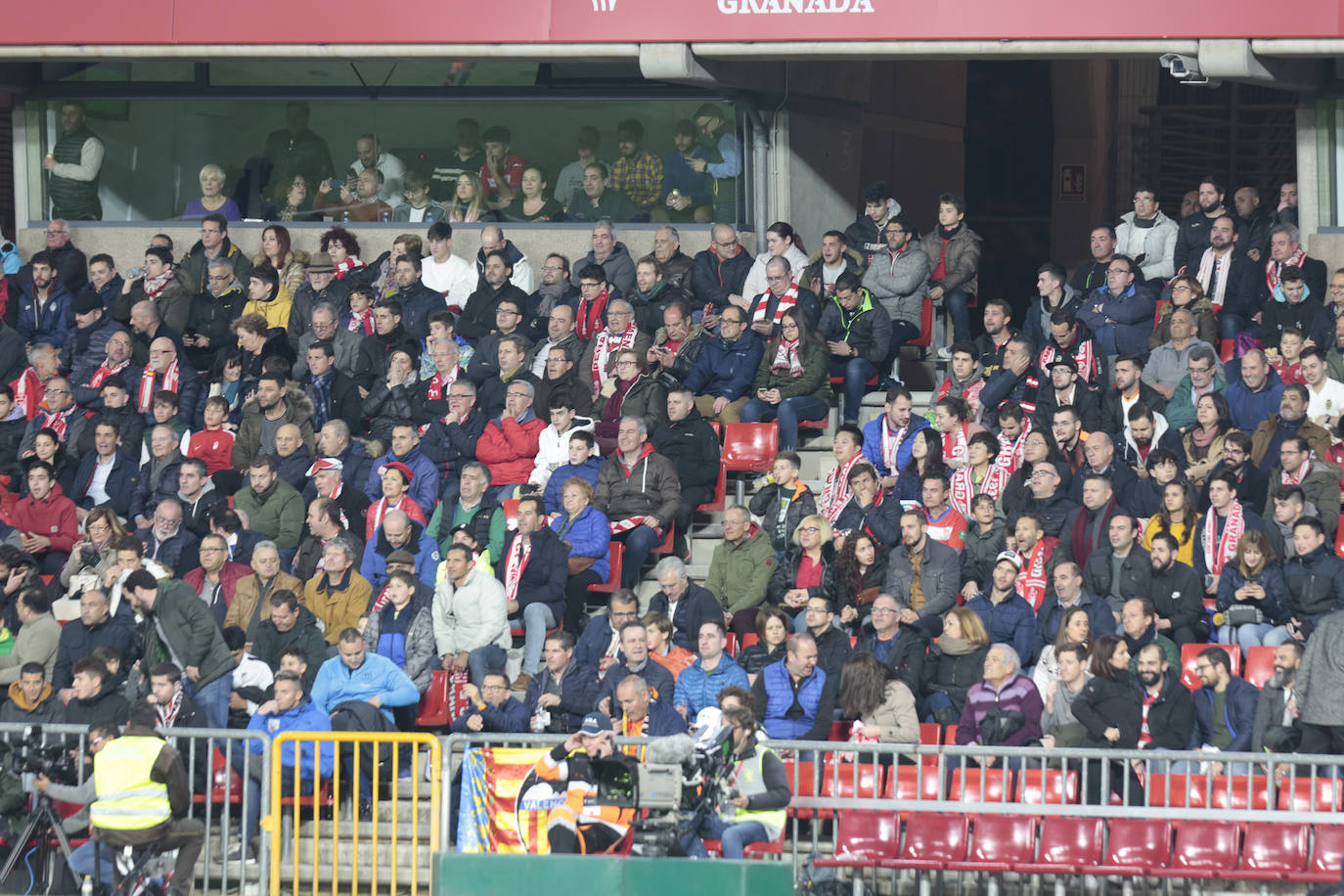 ¿Has estado en el partido entre Granada y Valencia? Aquí te puedes ver en tu localidad