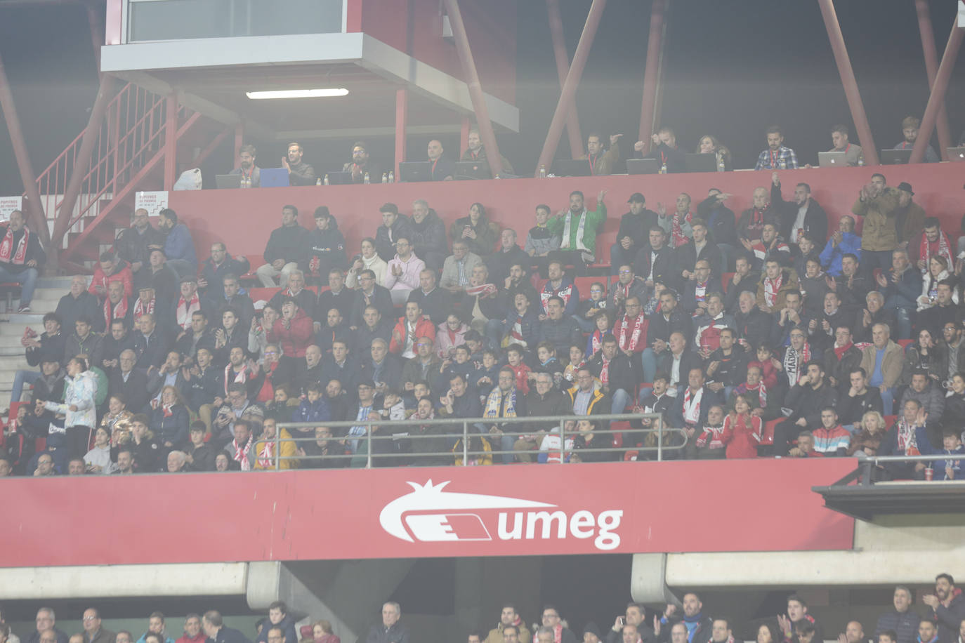 ¿Has estado en el partido entre Granada y Valencia? Aquí te puedes ver en tu localidad