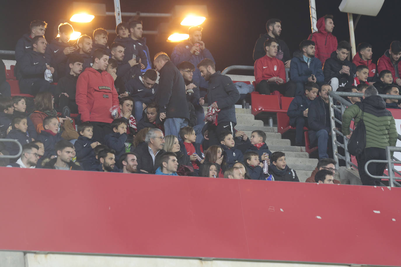 ¿Has estado en el partido entre Granada y Valencia? Aquí te puedes ver en tu localidad