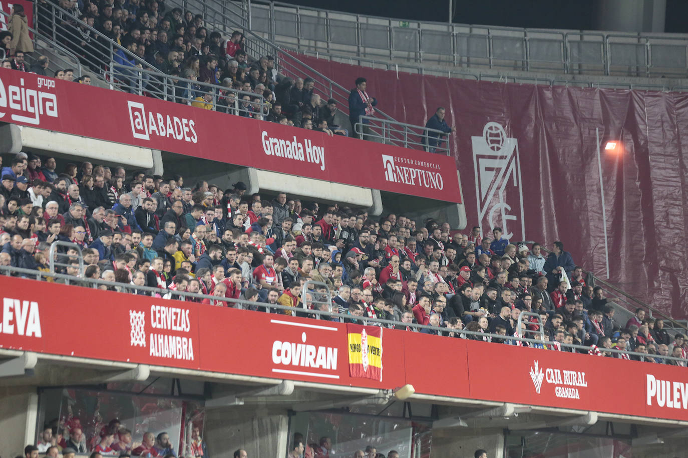 ¿Has estado en el partido entre Granada y Valencia? Aquí te puedes ver en tu localidad