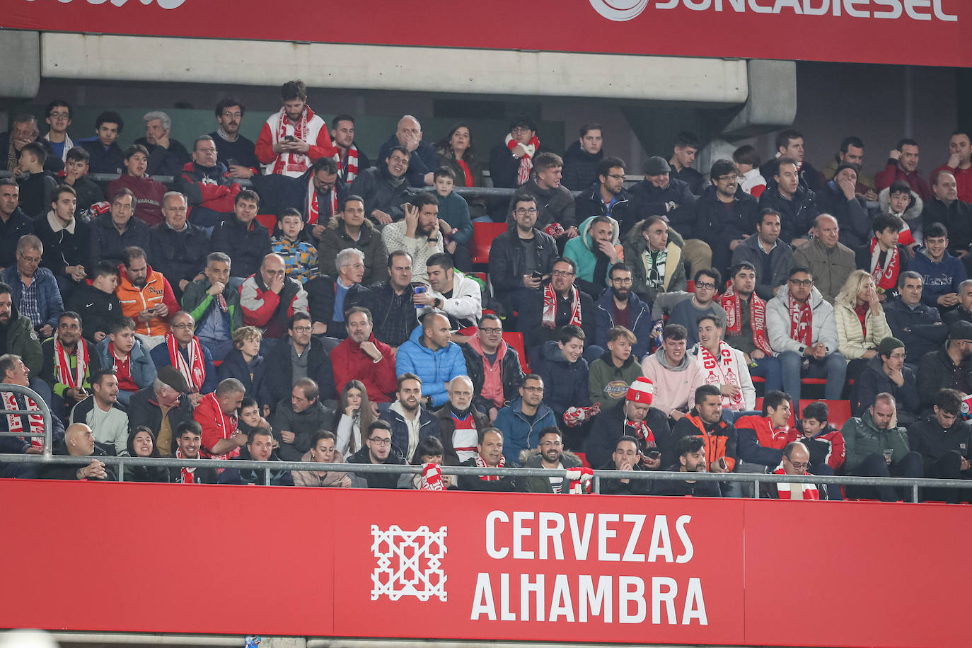¿Has estado en el partido entre Granada y Valencia? Aquí te puedes ver en tu localidad