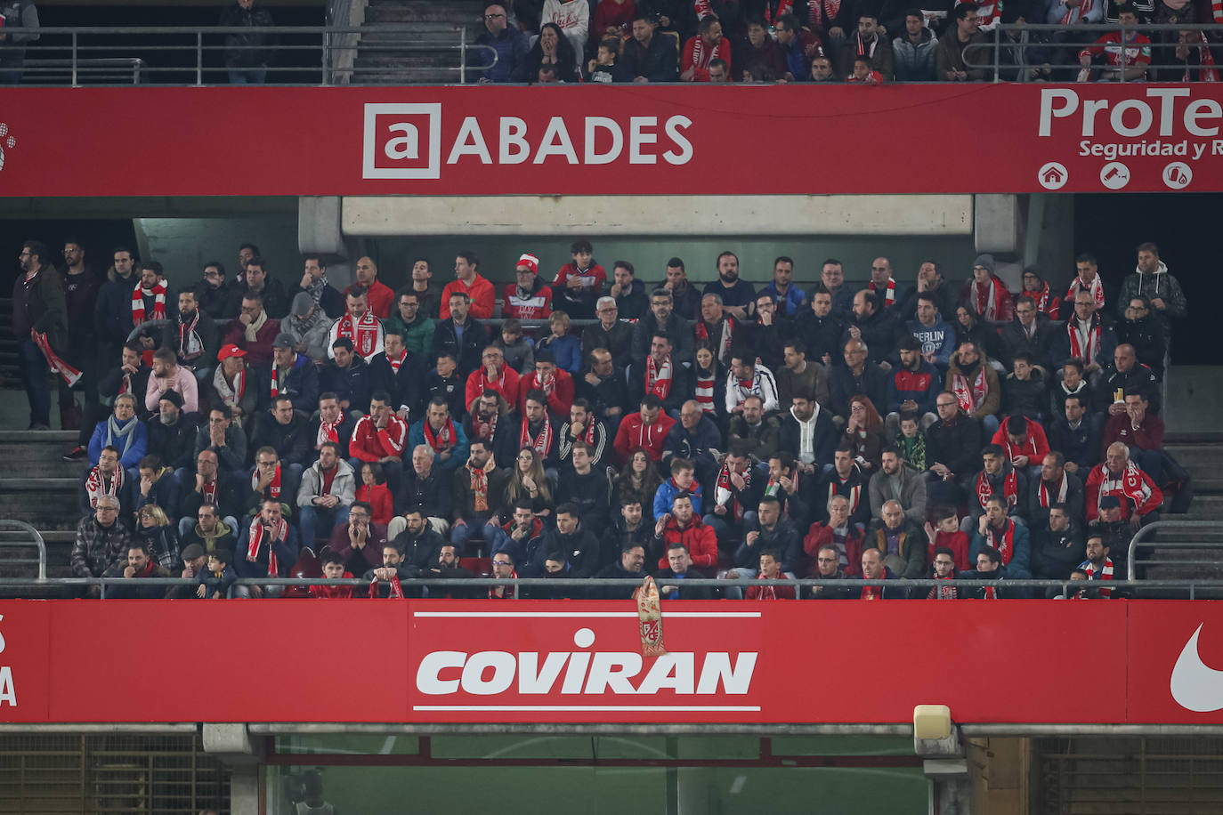 ¿Has estado en el partido entre Granada y Valencia? Aquí te puedes ver en tu localidad