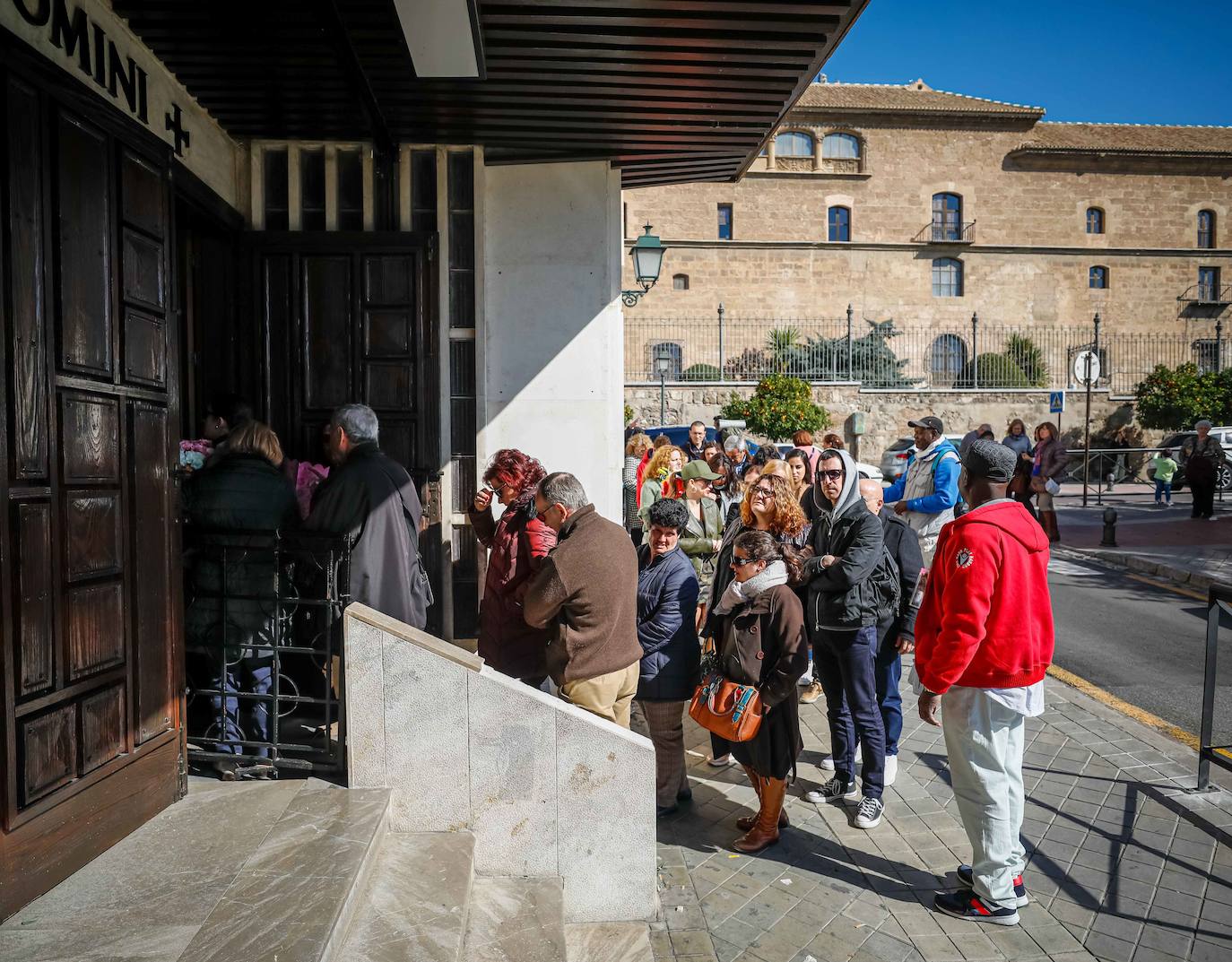 Masiva participación de devotos en el aniversario de la muerte del fraile capuchino 