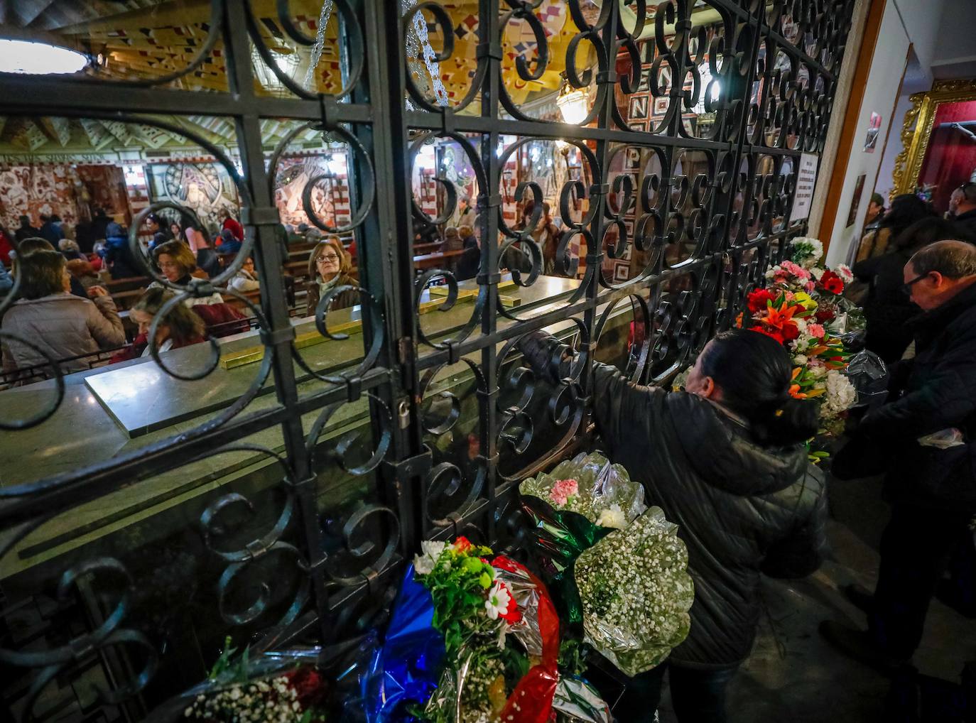 Masiva participación de devotos en el aniversario de la muerte del fraile capuchino 