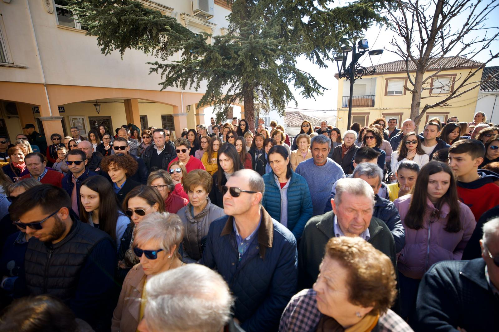 La localidad declarado tres días de luto oficial por el crimen de su vecina Ana 