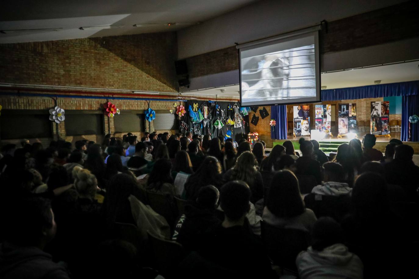 Fotos: Una madrugada de Oscar en el colegio CajaGranada