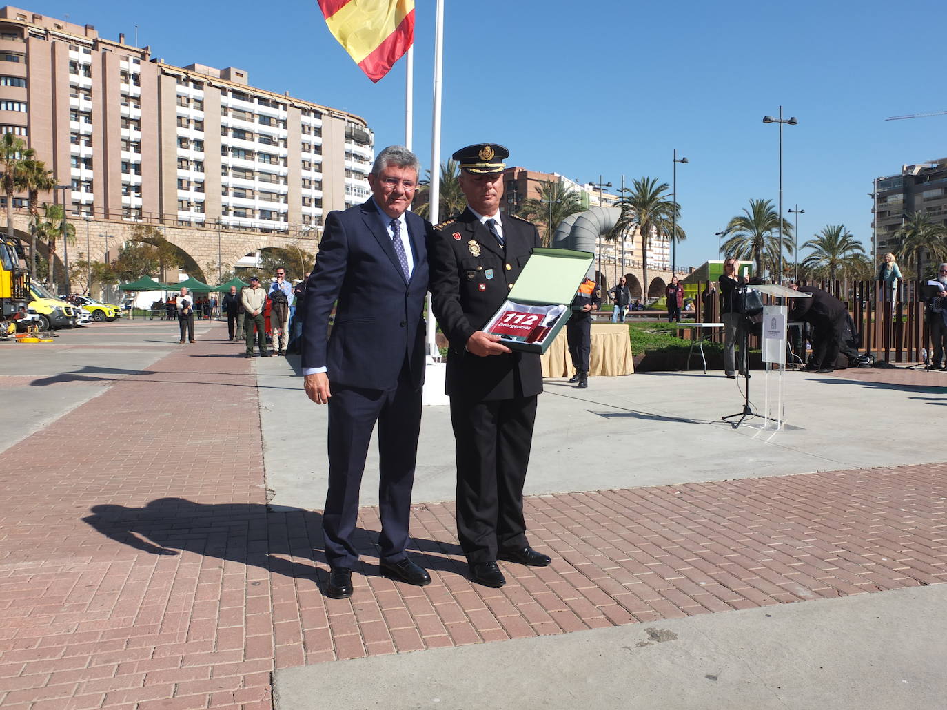 El Parque de las Almadrabillas acoge un multitudinario acto conmemorativo del Día Europeo del Servicio de Emergencias