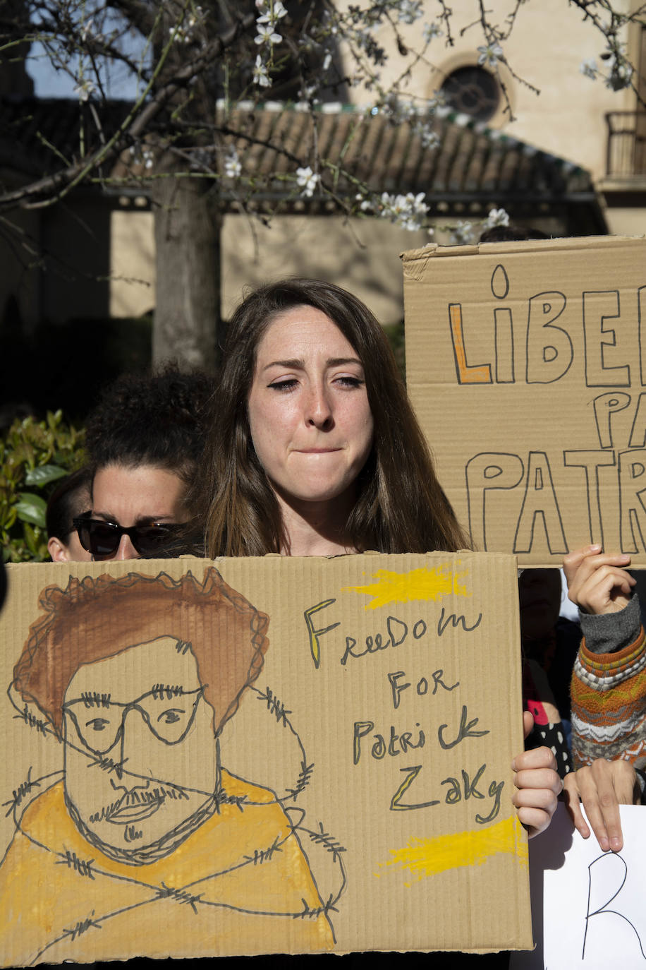 Unas 150 personas de la comunidad universitaria han acudido a la concentración 