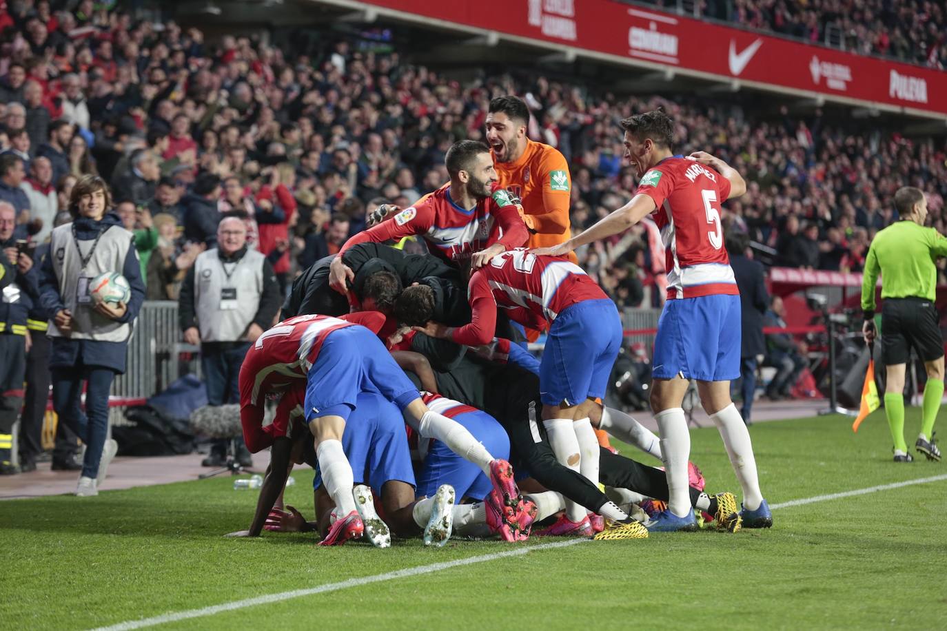 Los rojiblancos han recibido al conjunto pucelano en Los Cármenes 