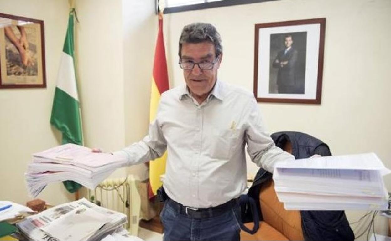 Juez Calatayud: «Un beso para todos los niños que tienen cáncer y para sus familias, y que nuestros impuestos se usen para investigar»