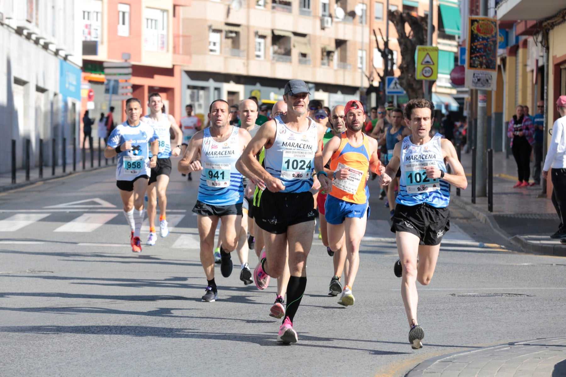 Manuel Santiago vuelve a imponerse en categoría masculina mientras que Zhor El Amrani vence con autoridad en categoría femenina