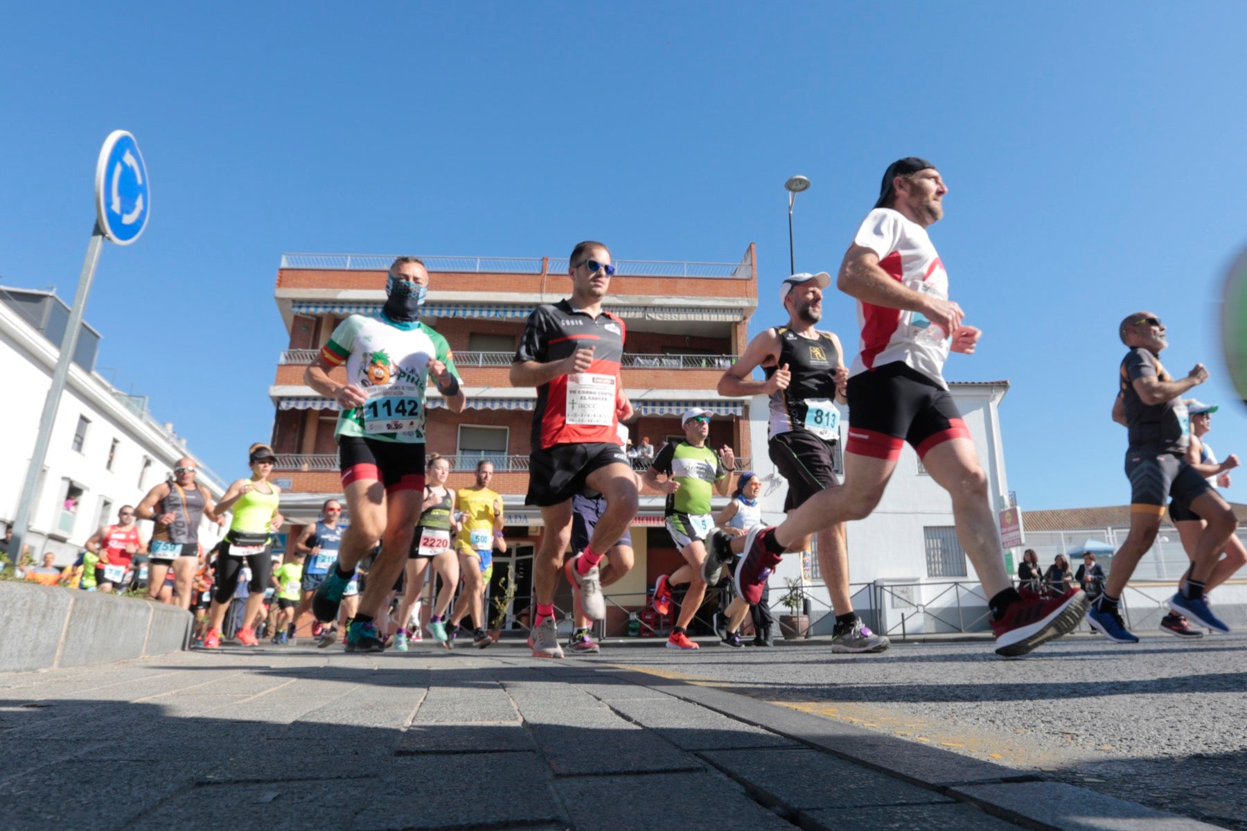 Manuel Santiago vuelve a imponerse en categoría masculina mientras que Zhor El Amrani vence con autoridad en categoría femenina