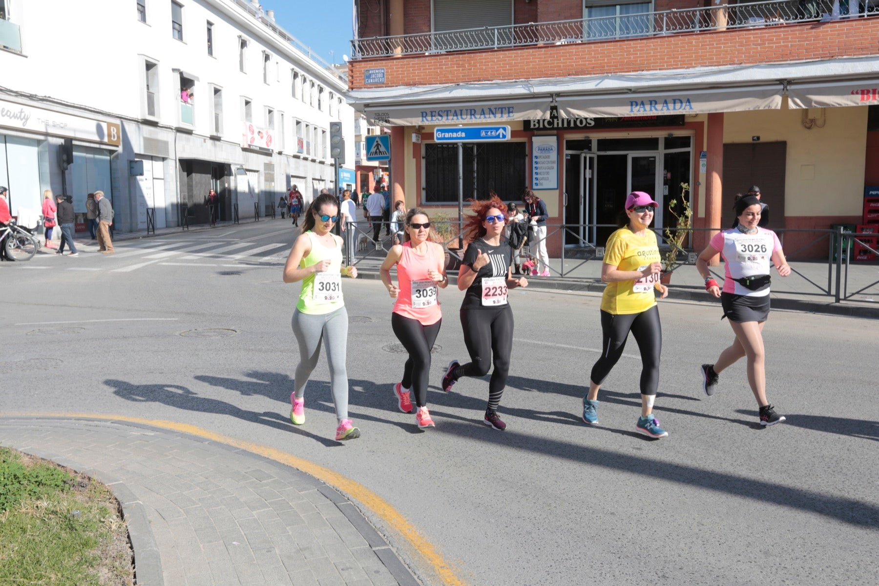 Manuel Santiago vuelve a imponerse en categoría masculina mientras que Zhor El Amrani vence con autoridad en categoría femenina