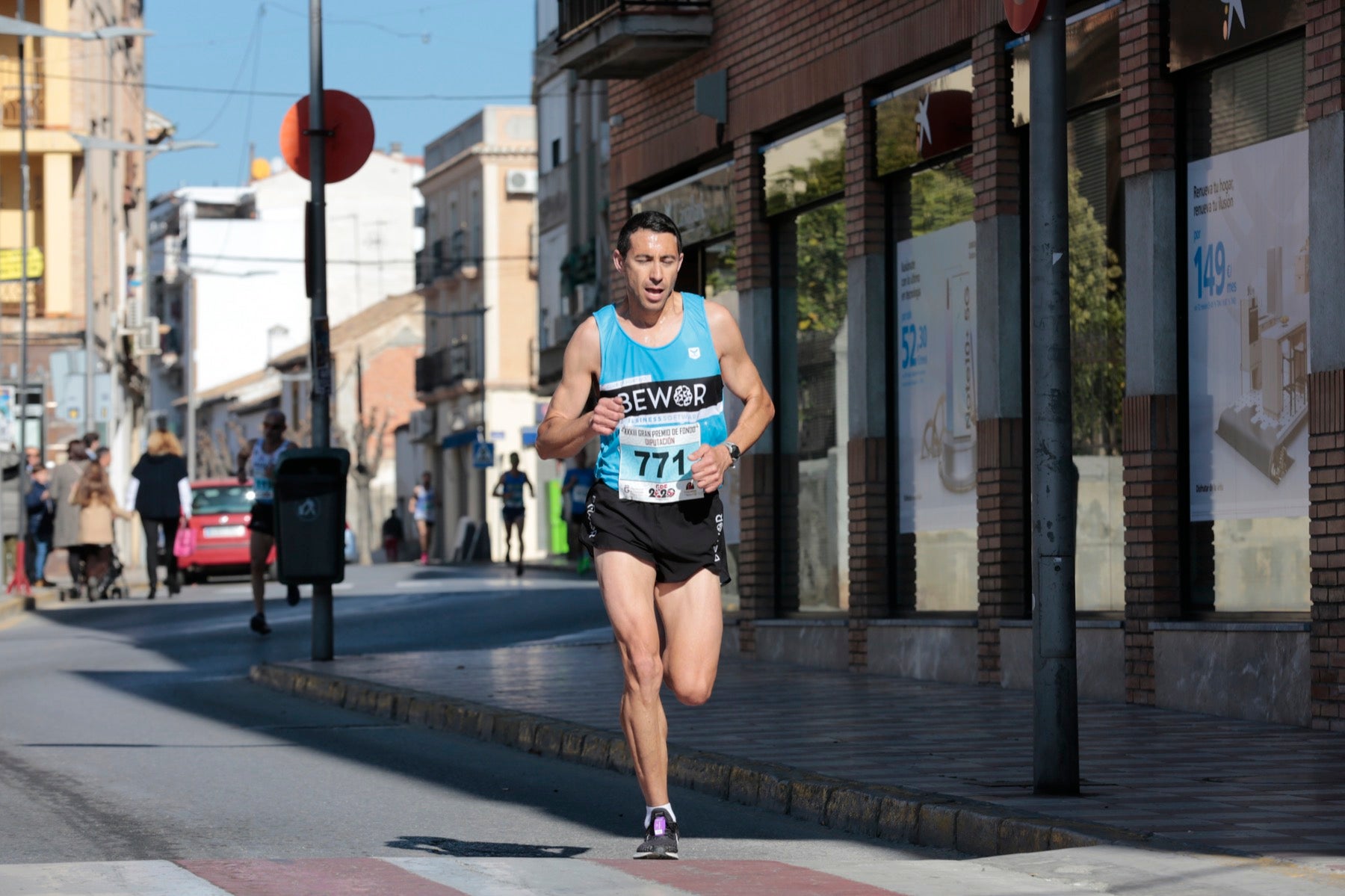 Manuel Santiago vuelve a imponerse en categoría masculina mientras que Zhor El Amrani vence con autoridad en categoría femenina
