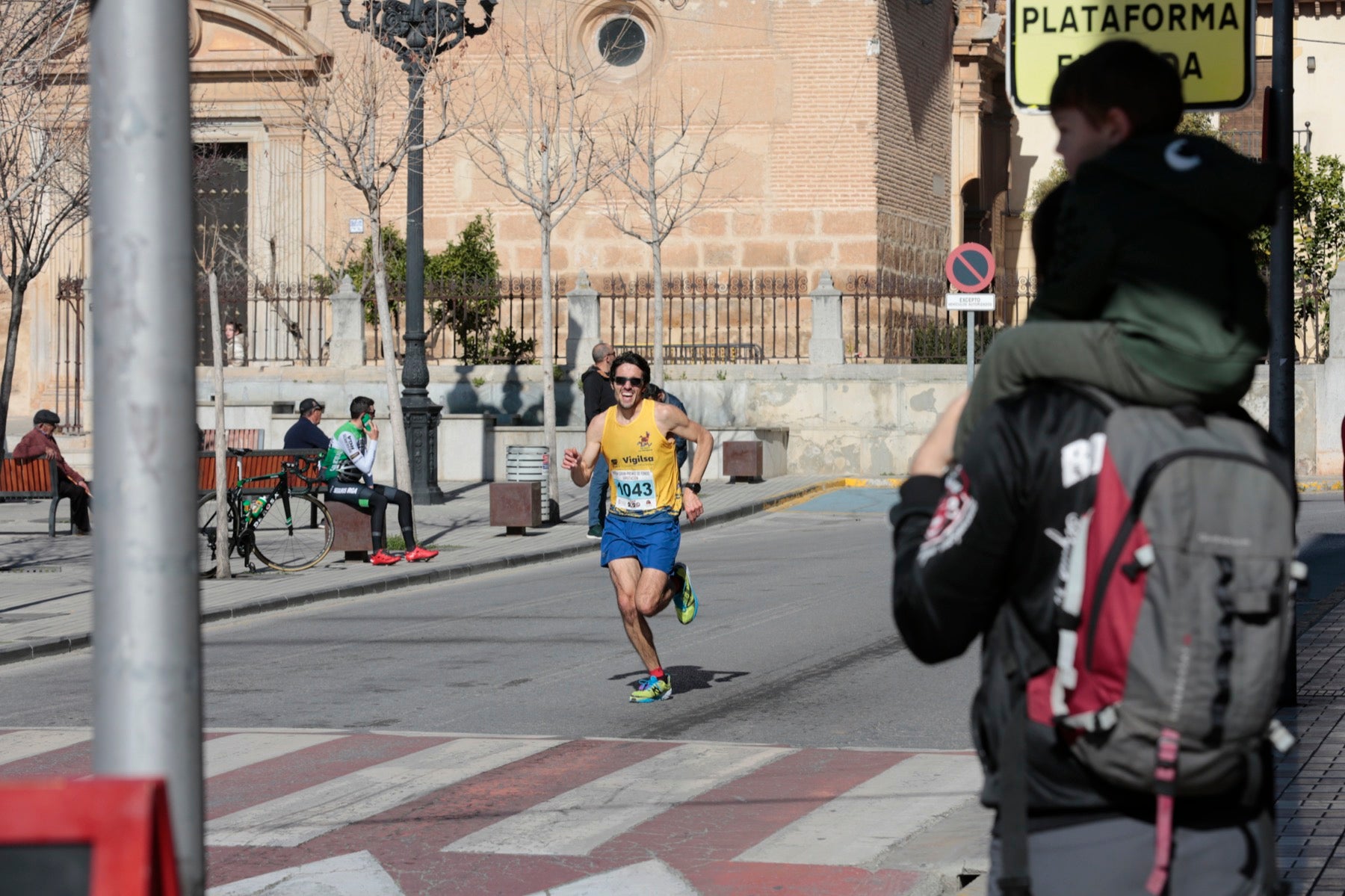 Manuel Santiago vuelve a imponerse en categoría masculina mientras que Zhor El Amrani vence con autoridad en categoría femenina