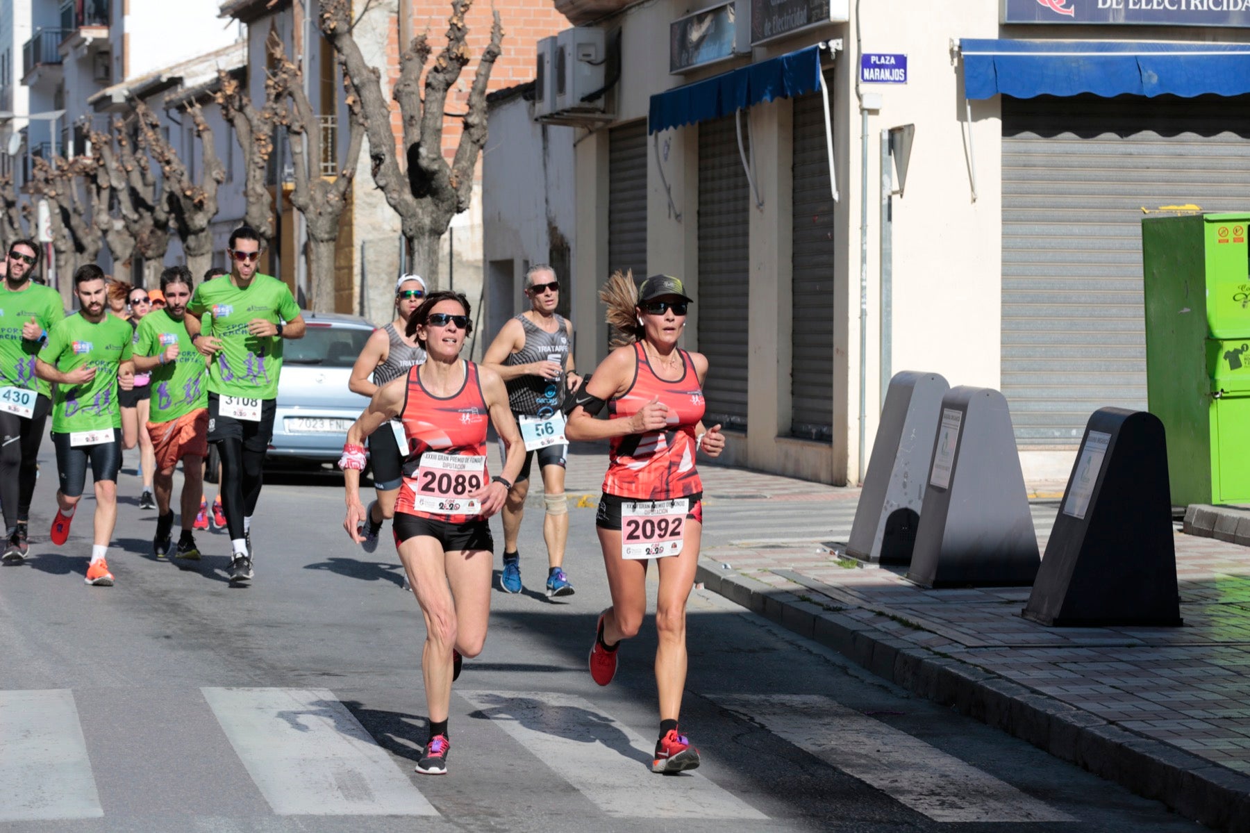 Manuel Santiago vuelve a imponerse en categoría masculina mientras que Zhor El Amrani vence con autoridad en categoría femenina