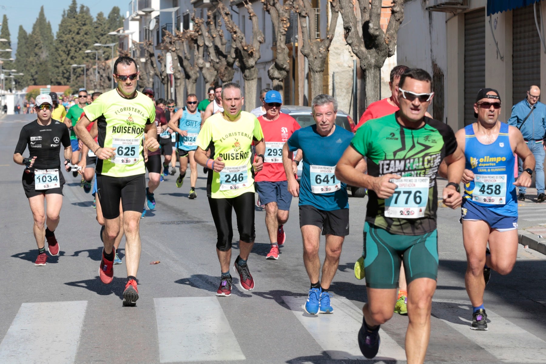 Manuel Santiago vuelve a imponerse en categoría masculina mientras que Zhor El Amrani vence con autoridad en categoría femenina