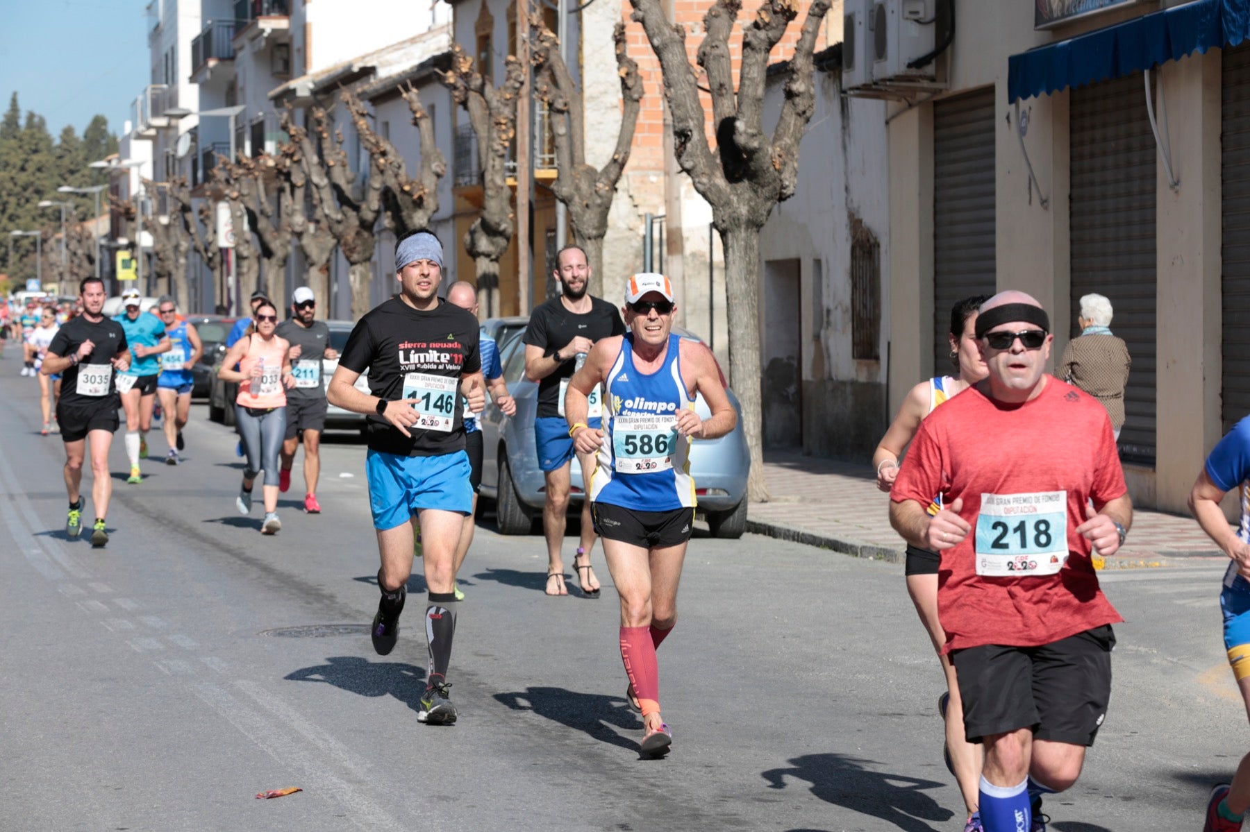 Manuel Santiago vuelve a imponerse en categoría masculina mientras que Zhor El Amrani vence con autoridad en categoría femenina