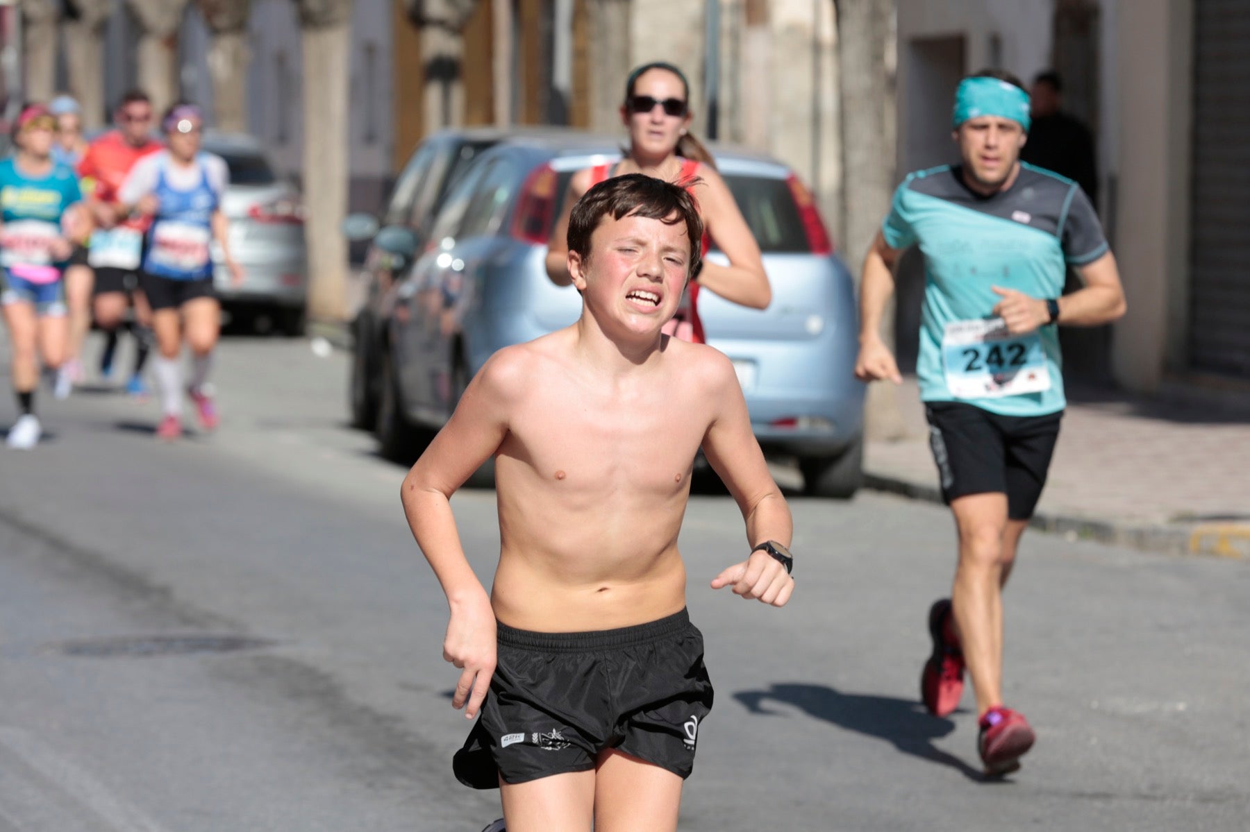 Manuel Santiago vuelve a imponerse en categoría masculina mientras que Zhor El Amrani vence con autoridad en categoría femenina