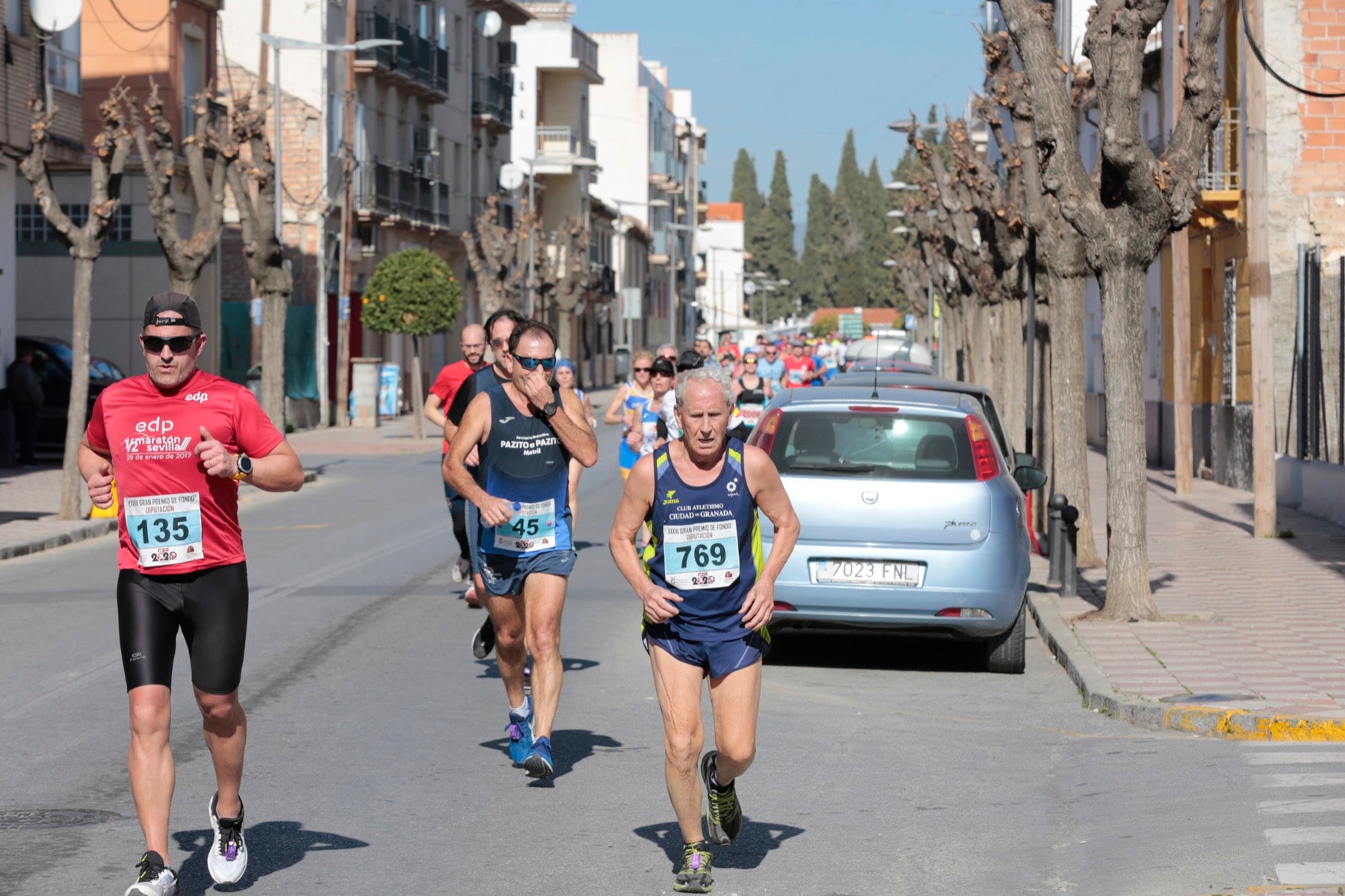 Manuel Santiago vuelve a imponerse en categoría masculina mientras que Zhor El Amrani vence con autoridad en categoría femenina