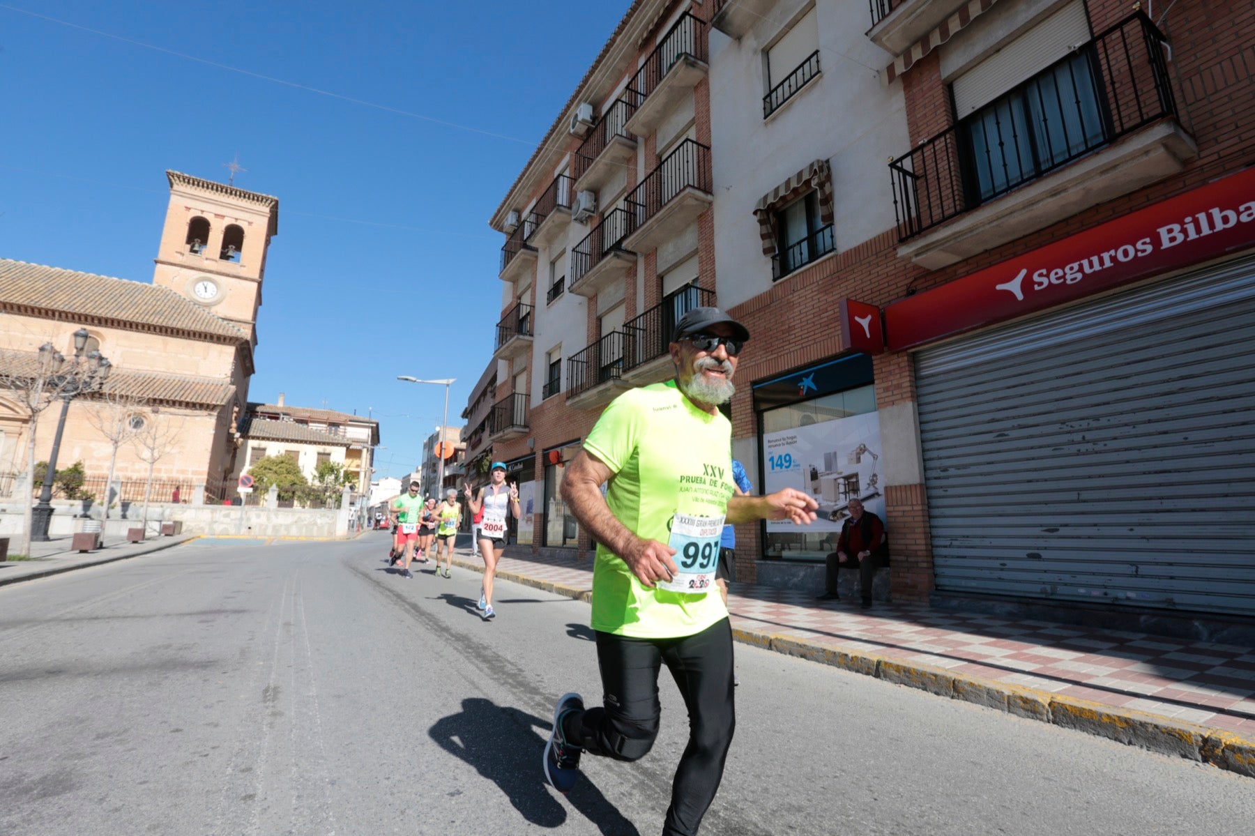 Manuel Santiago vuelve a imponerse en categoría masculina mientras que Zhor El Amrani vence con autoridad en categoría femenina