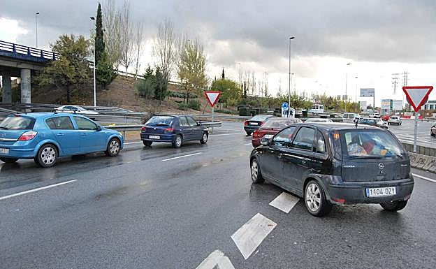 Los puntos calientes que hay que evitar si tienes que moverte el miércoles 19 en Granada 