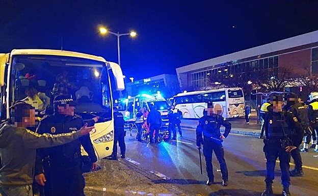 El atropello de un manifestante por un Policía Local deriva en una trifulca con cuatro detenidos