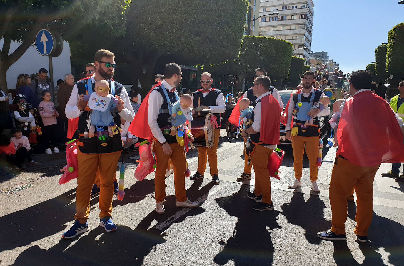 Nuevo éxito de participación en el desfile de Carnaval