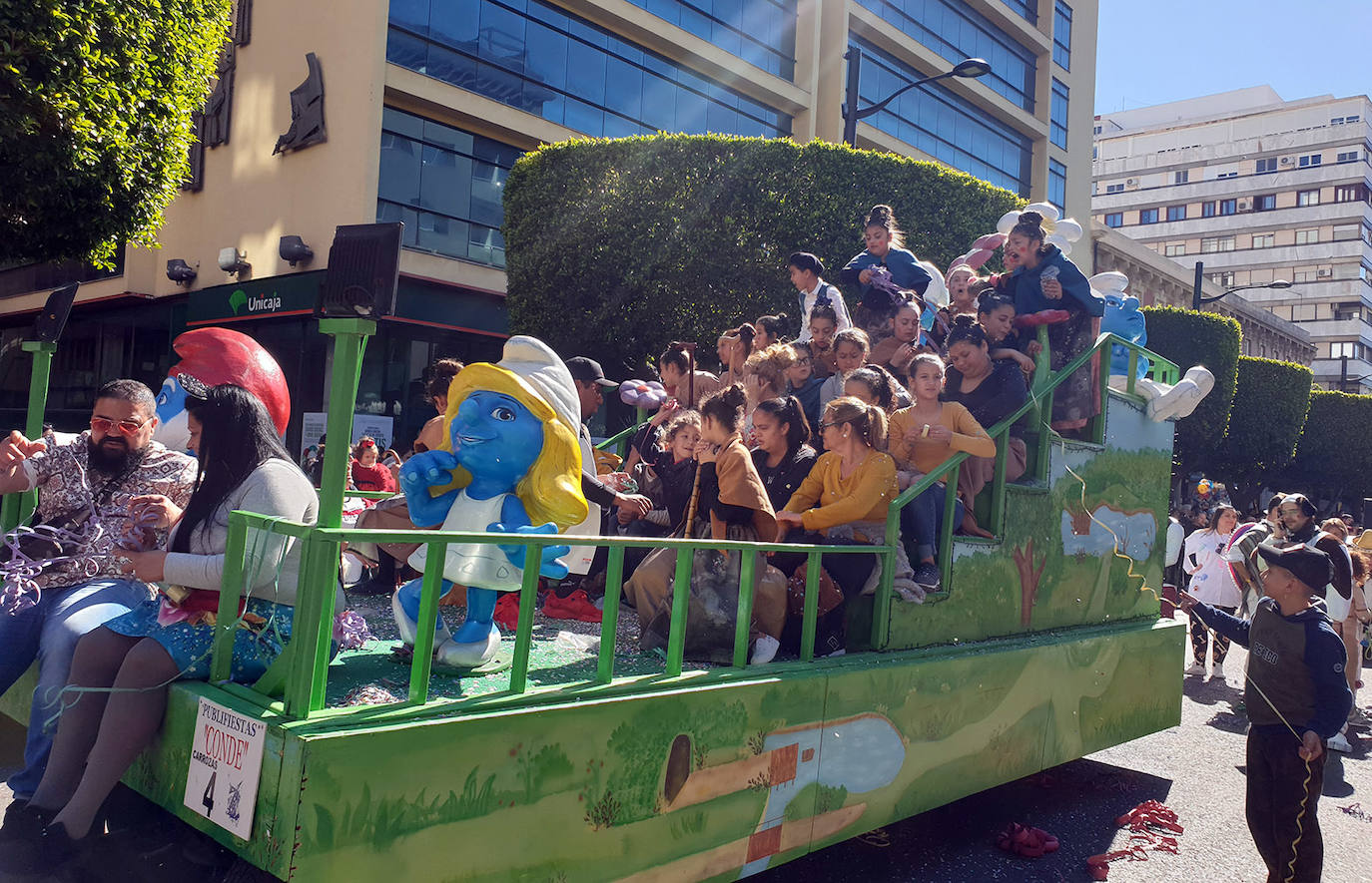 Nuevo éxito de participación en el desfile de Carnaval