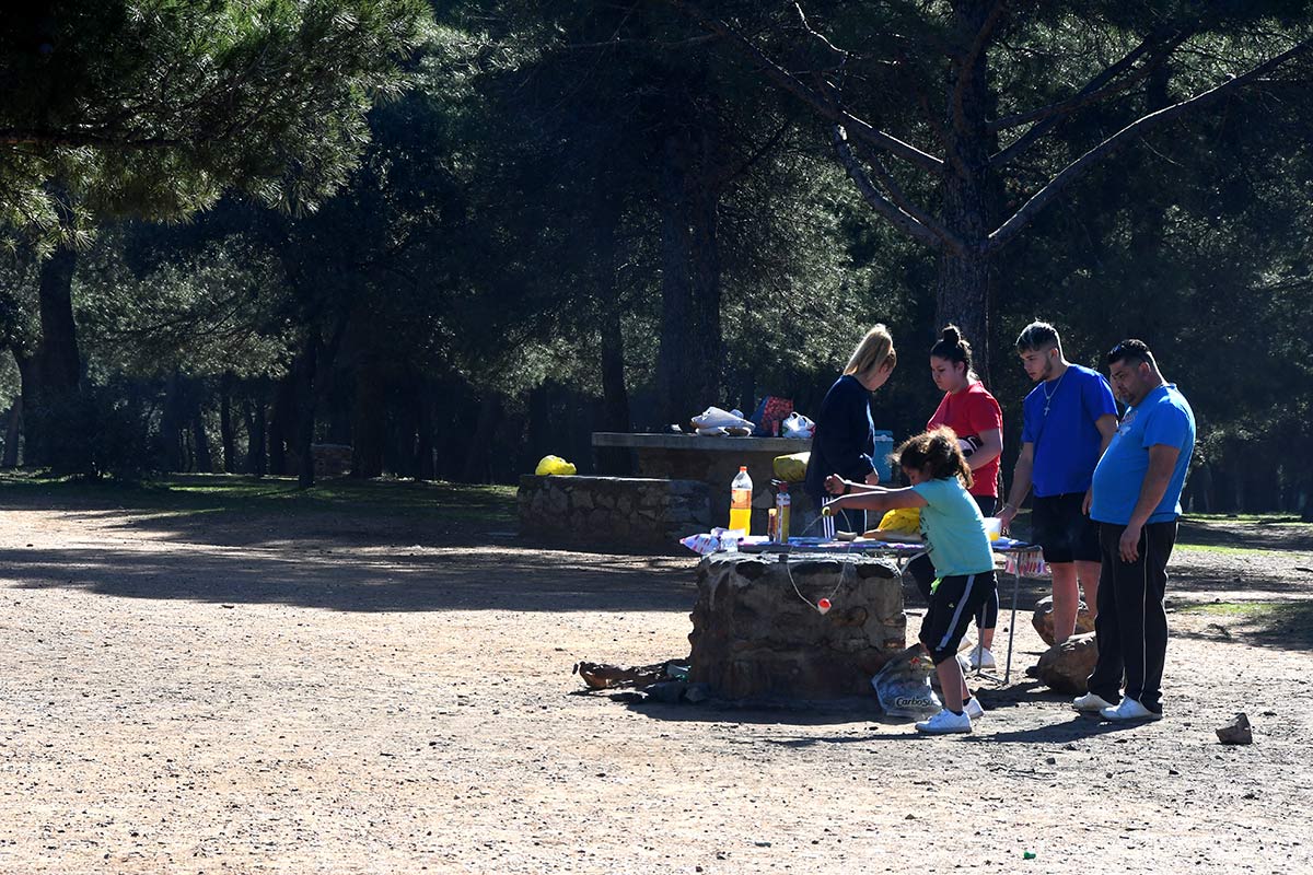 Un domingo al aire libre en el área recreativa del Llano de la Perdiz