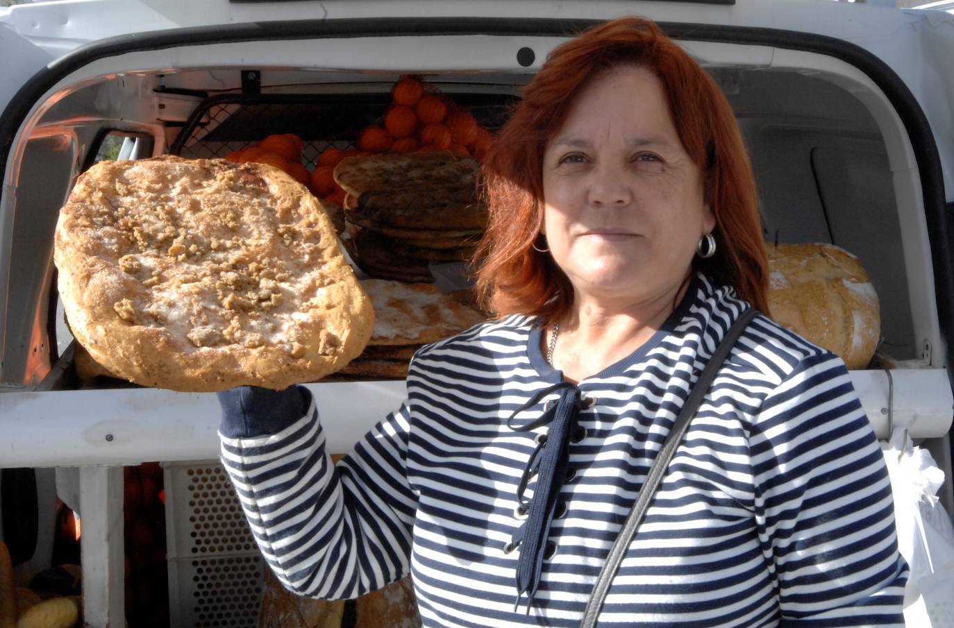Los primeros puestos, masculino y femenino, ganaron su peso en naranjas de la zona