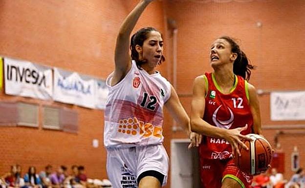 El conjunto almeriense vence a otro rival directo. 