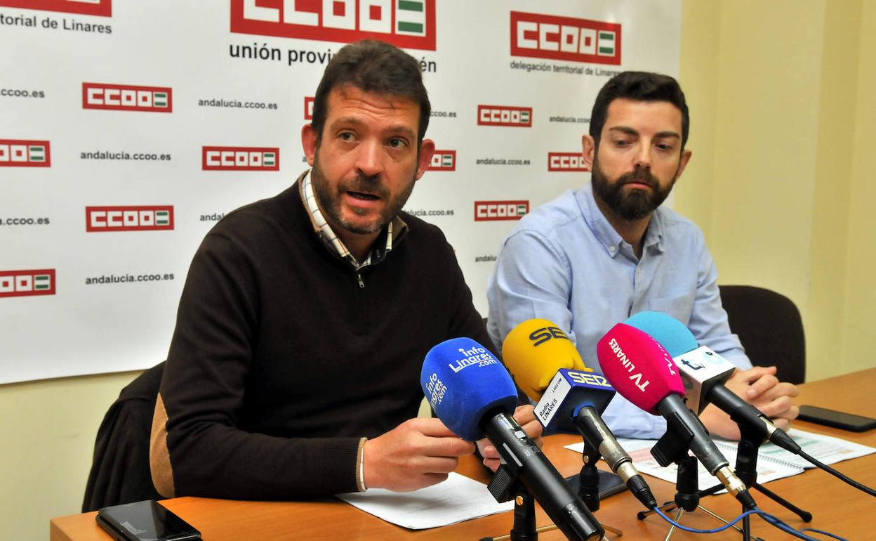 Miguel Ángel Salazar y Francisco Cantero presentan el informe. 