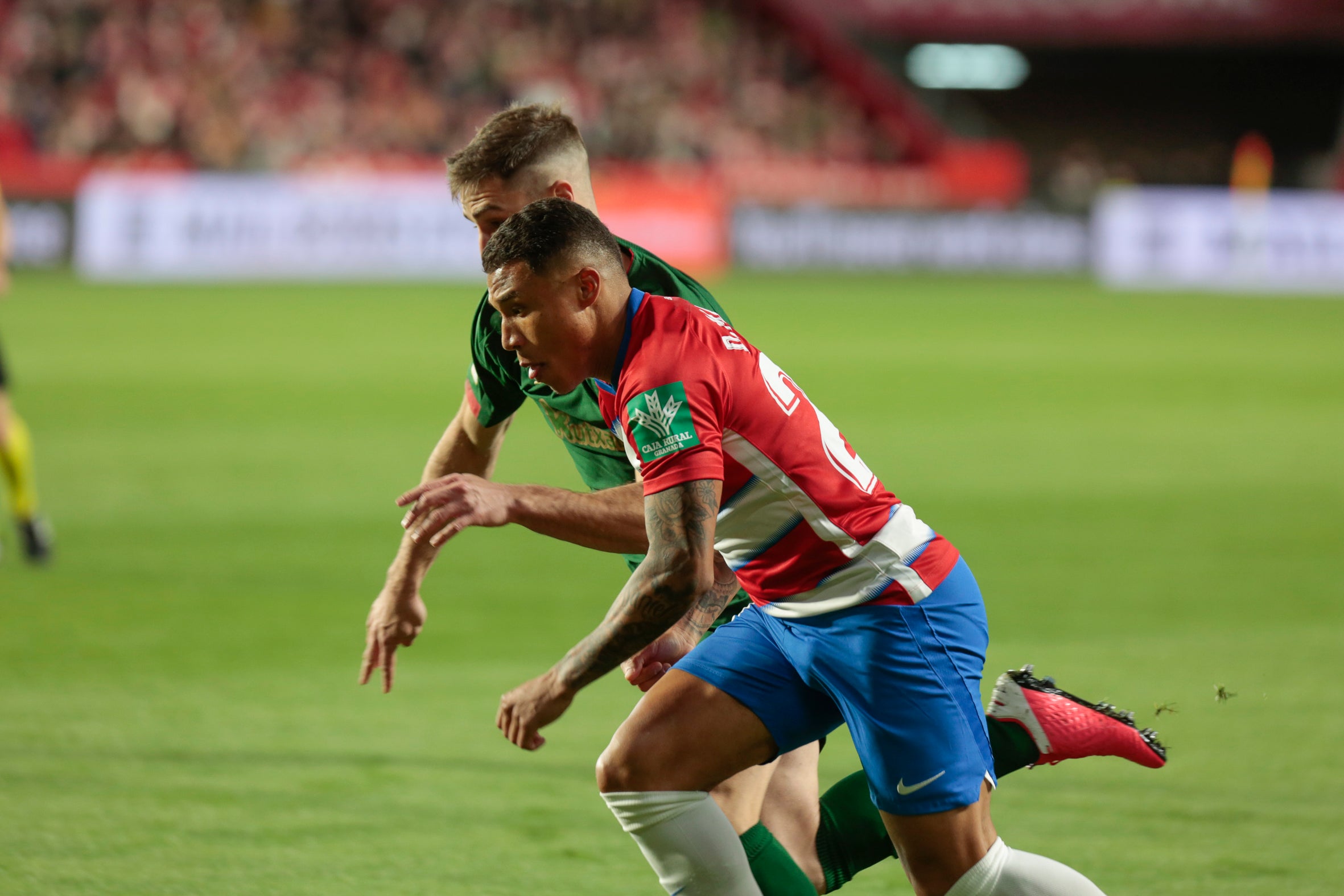 Las mejores imágenes de los momentos más destacados del duelo copero en Los Cármenes