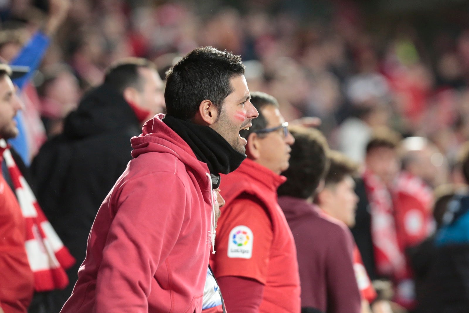 ¿Has ido a ver el duelo copero de este jueves? Aquí puedes bucarte en tu localidad en Los Cármenes