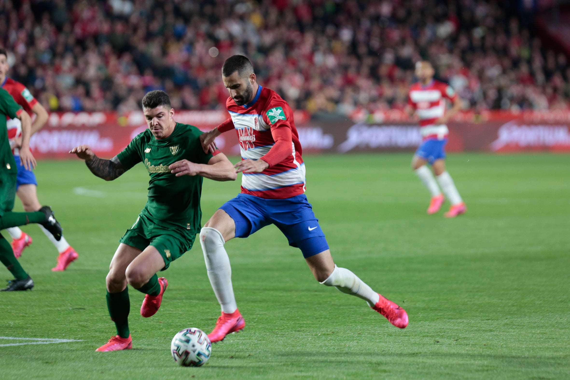 Las mejores imágenes de los momentos más destacados del duelo copero en Los Cármenes