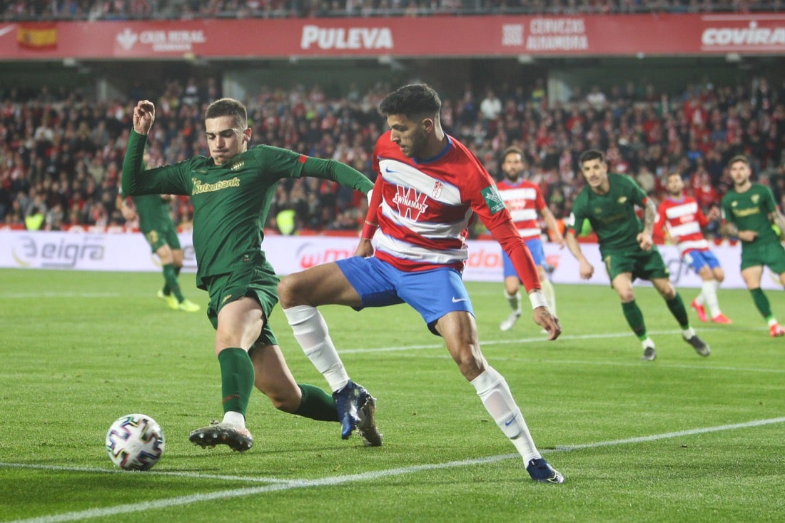 Las mejores imágenes de los momentos más destacados del duelo copero en Los Cármenes