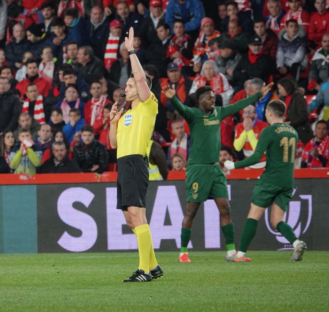 Las mejores imágenes de los momentos más destacados del duelo copero en Los Cármenes