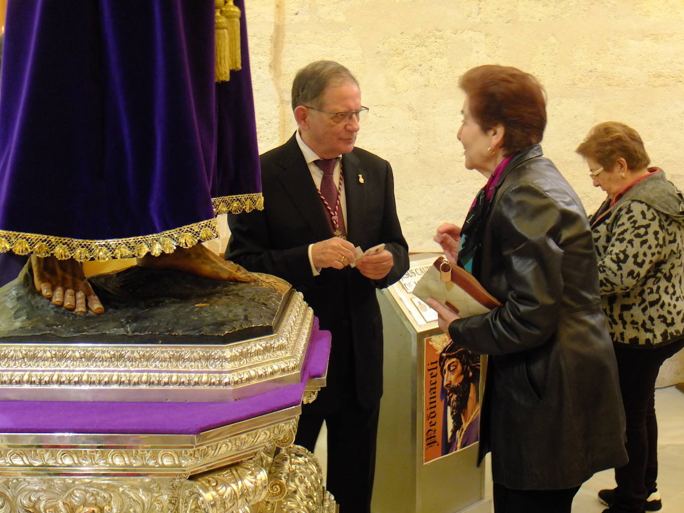 Fotos: Devoción y fe a los pies del Señor de Almería