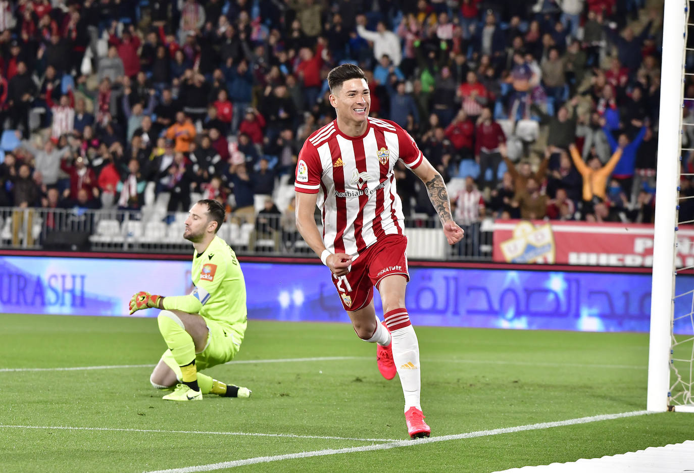 Los rojiblancos firman un soberbio partido para retornar a la senda del triunfo y destrozar a un rival que nunca hizo daño; cierra así seis jornadas en las que sólo sumó dos puntos