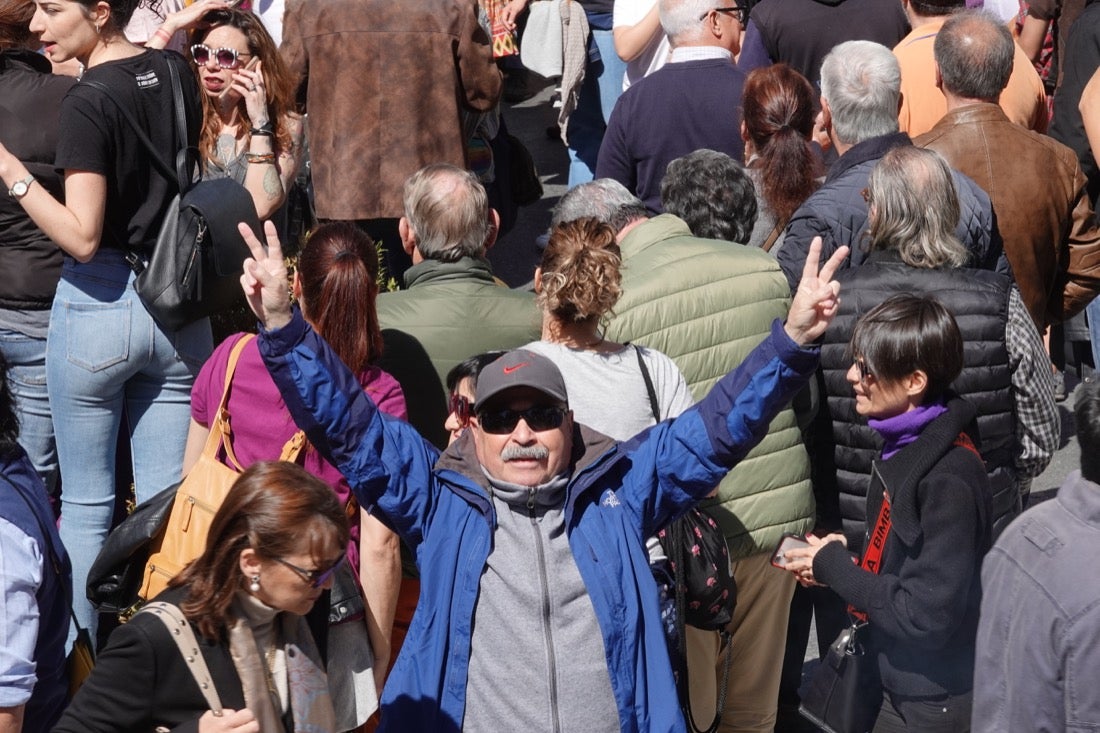 Repaso completo en imágenes a una marcha multitudinaria este Día de la Mujer en Granada