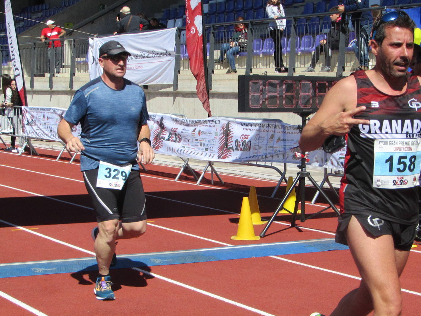 Fotos: Encuéntrate en la carrera de Loja del GP de Diputación (II)