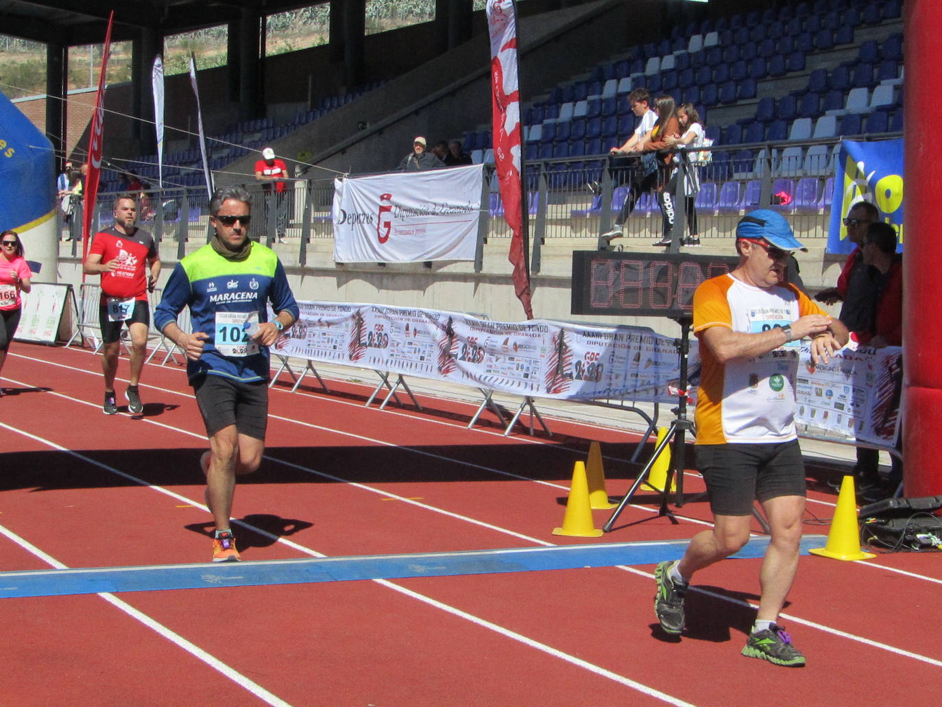 Fotos: Encuéntrate en la carrera de Loja del GP de Diputación (II)