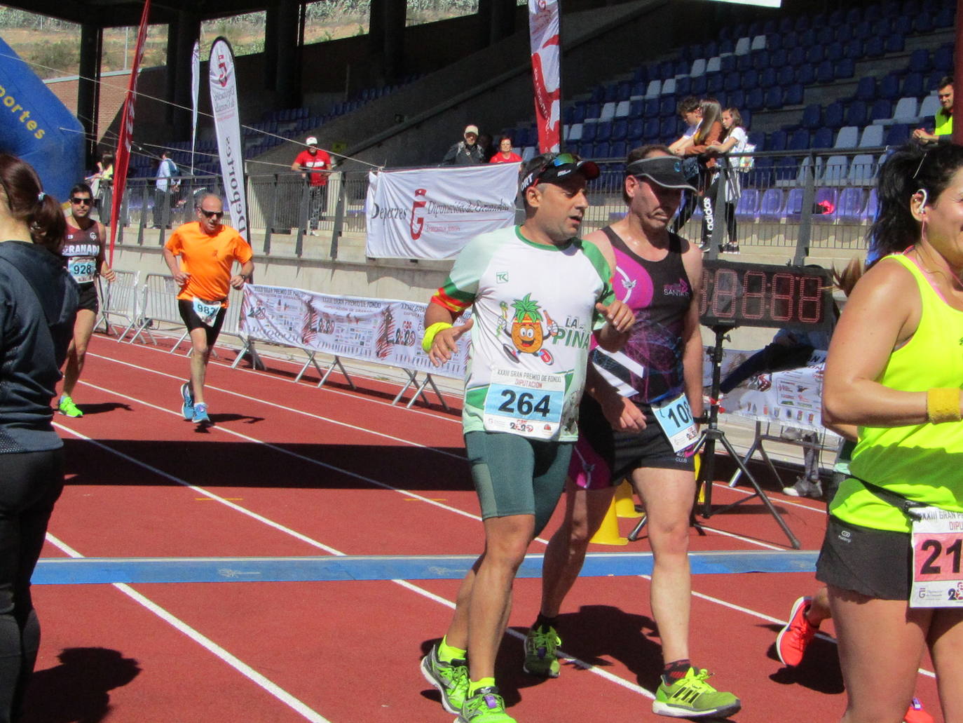 Fotos: Encuéntrate en la carrera de Loja del GP de Diputación (II)