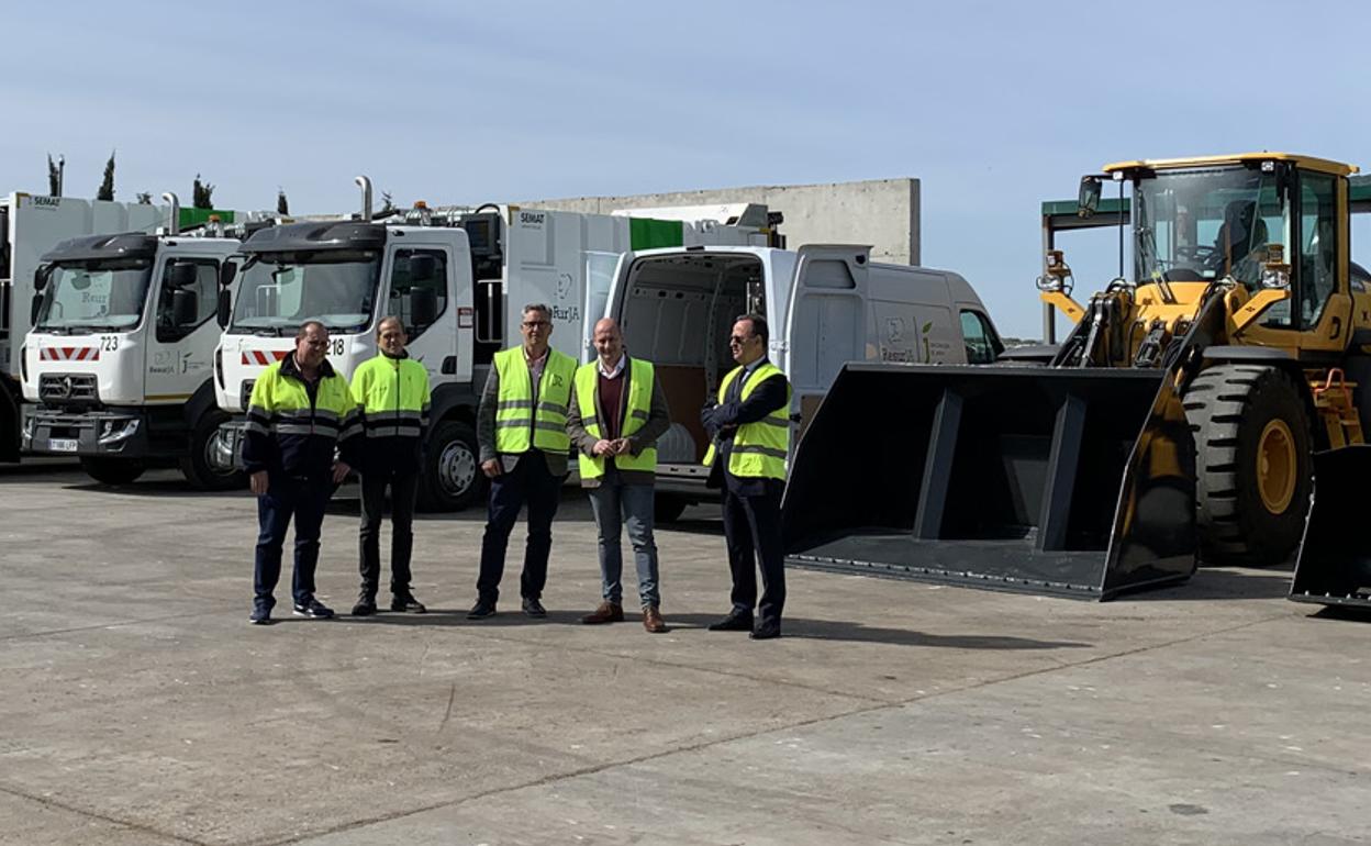 En total son nueve los vehículos destinados a la recogidas de basura.