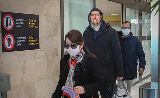 Llegadas de viajeros de Milán al aeropuerto de Granada.