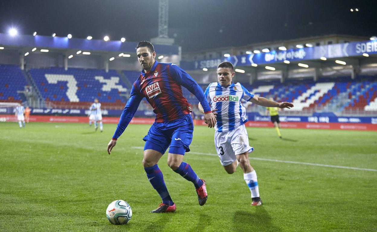 Eibar y Real Sociedad inauguraron ayer el fútbol sin aficionados en España. 